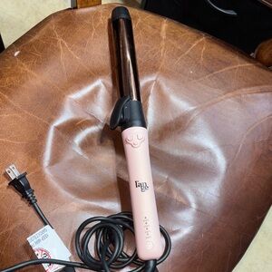 Lange Blush Curling Wand